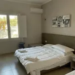 Eraclea Nyaraló *
